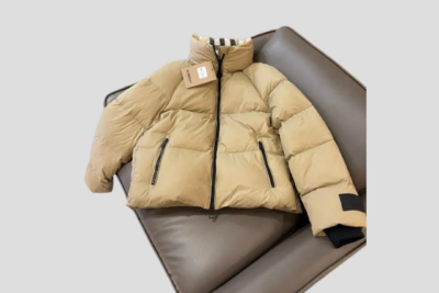 Burberry Puffer Jacket Beige