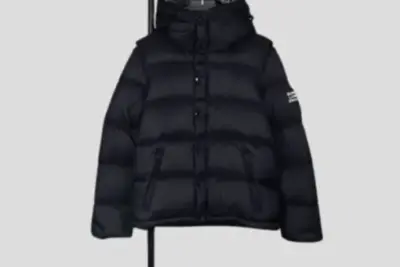 Burberry Hooded Puffer Jacket Black