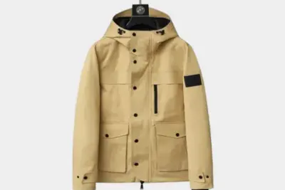 Burberry Down Jacket Beige & Black