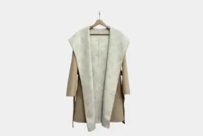 Home / Clothes / LV Clothes LV Long Wool Coat Beige with Logo Interior