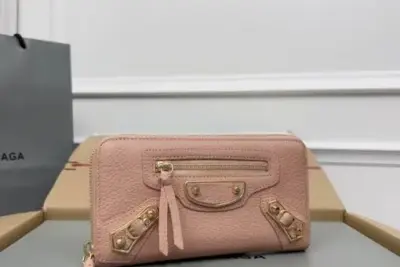 Balenciaga Classic Continental Wallet Lite Pink
