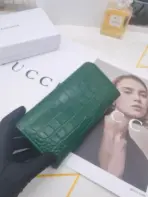 Balenciaga Wallet Crocodile Green - Image 3