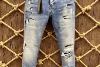 Amiri Distressed Denim Jeans