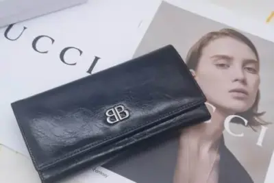 Balenciaga BB-logo Leather Wallet Black