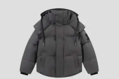 AMI Paris Hooded Puffer Jacket Grey