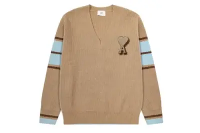 Ami Paris Heart Shaped Towel Embroidery Jacquard ADC Wool V Neck Sweater Camel