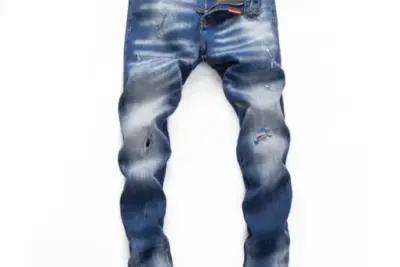 Dsquared2 Distressed Slim-Fit Jeans Fade white/Blue