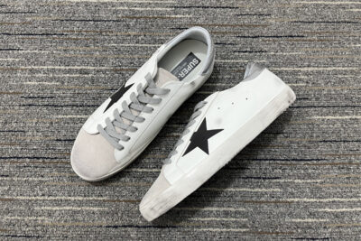 Golden Goose Super-Star White Black