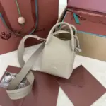 Loro piana Bucket Bag Off-White