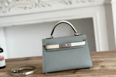 Hermès Mini Kelly Bag Gray