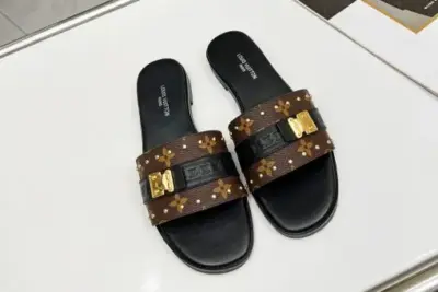 LV Women Slipper Black