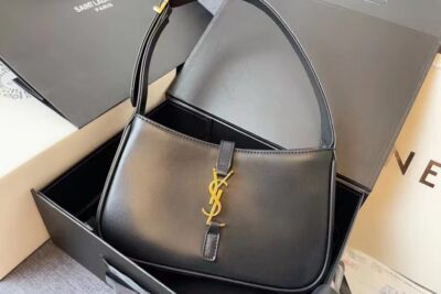 YSL Hobo Bag Glossy Black