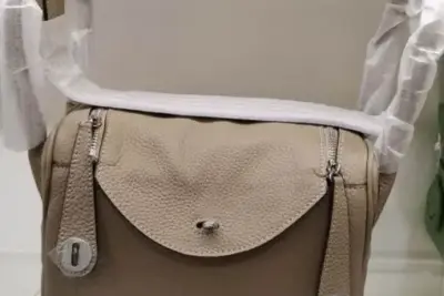 Hermes Lindy 26/30cm Bag Etoupe