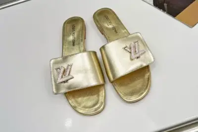 LV Women Slipper Gold