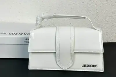 Jacquemus Shoulder Bag In White