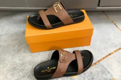 LV Slipper Brown