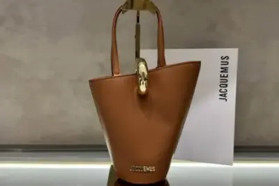 Jacquemus Handbag Brown