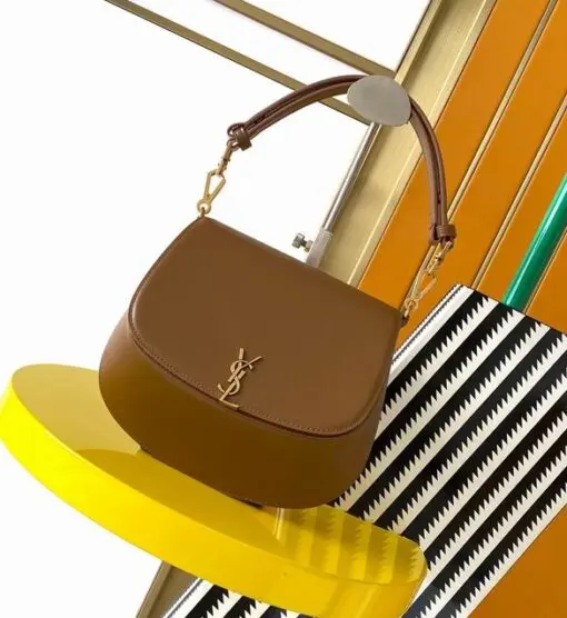 800846-17.5X21X8cm-YG-0_1919831-e1754556465559-510x556 YSL Saint Laurent Voltaire Top Handle Bag Brown - Image 1