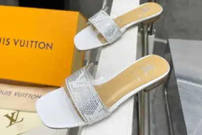 LV Women Slipper Ringstone White