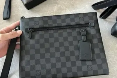 LV Takeoff Pouch Damier Graphite Canvas