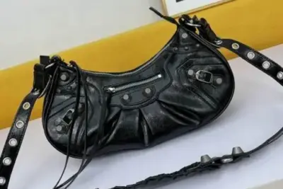 Balenciaga Cagole Bag Black