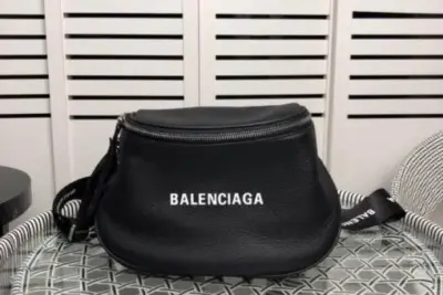 Balenciaga Calfskin Everyday Strap Crossbody Bag Black