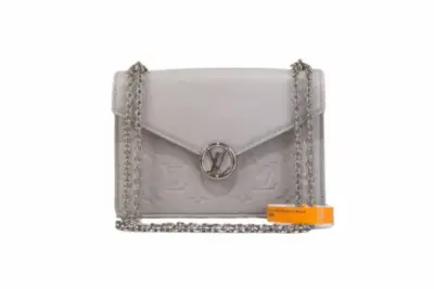 LV Rosy Chain gray Brume Empreinte leather