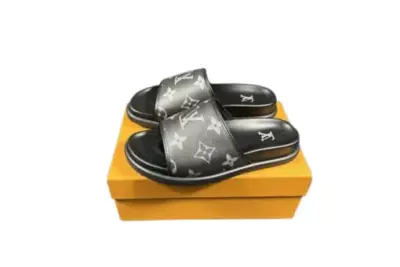LV Slipper 6AM Flat Mule Black With White Logo