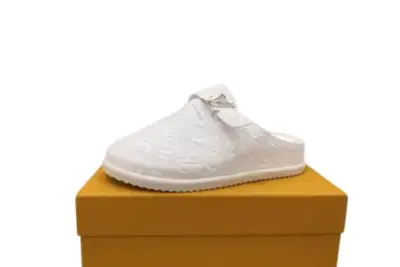 LV Slipper Easy Mule White