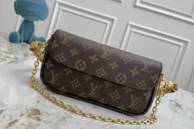 LV Handbag On Chain Ivy Monogram