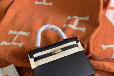 Hermes Kelly Epsom 25cm Bag Leather Black