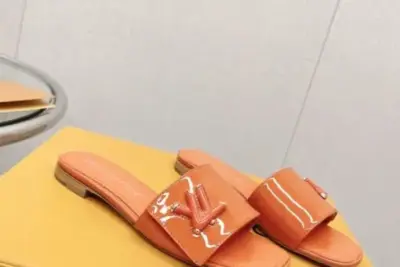 LV Slipper Sandal Shiny Orange