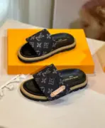 LV Slipper Black - Image 3