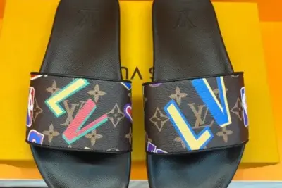 LV Waterfront Mule Black