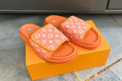 LV Slipper Orange
