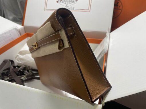 Hermes Kelly Medium Pochette Bag Brown - Image 3