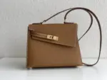 Hermès Kelly Handbag Brown