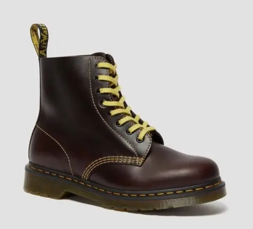 DR. MARTENS Boots