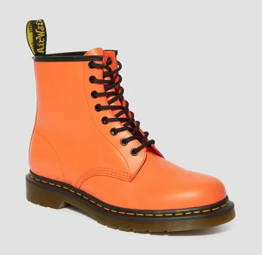 DR. MARTENS Boots
