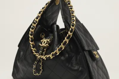 CHANEL 25 Small Handbag Black