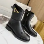 Bottega Veneta Flat-Heeled Leather Ankle Boots - Image 3