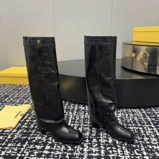 Fendi-sz35-40-YM1001-15_2230103-510x510 Fendi Boots