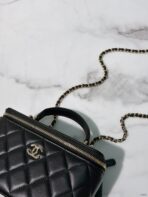 Chanel Classic Flap Green Leather Bag - Image 2