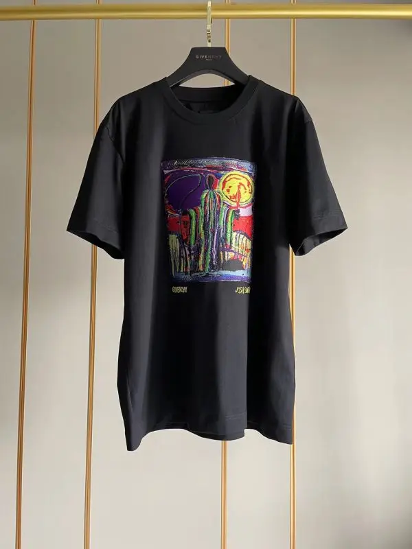 TSHP1827-1-600x800-1 Givenchy T-Shirt Black - Image 1