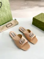Slippers Beige