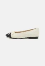 Chanel White Tweed Ballet Flats