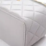 CHANEL Light Grey Vanity Case - Image 4